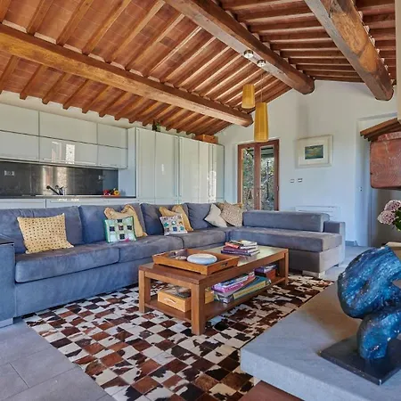 Villa Rosa